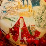 Medalion malowany ręcznie "Mikołaj i elf" - 