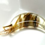  Kamień Wenus, wisiorek z księżycem na łańcuszku - 