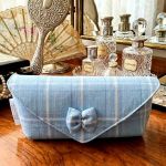 Eleganckie niebieskie etui na okulary - Etui