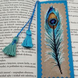 Zakładka z haftem - pawie piórko.