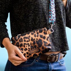 Mini torebka z weluru w panterkę