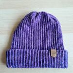Ciepła wełniana czapka handmade  - Zawinięta czapka