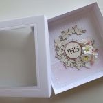 Kartka Komunia Święta w pudełeczku 02 - Kartka Komunia Święta w pudełeczku 02