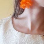 Pomarańczowe kolczyki kwiaty, biżuteria  - Długość