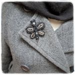 Broszka sutasz soutache ważka Ladybug czarna - Płaszcz