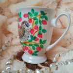 Malinowy wróbelek ręcznie malowany kubek śniadaniowy 300 ml.  - ręcznie malowane