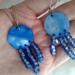 Kolczyki z niebieskiej masy  perłowej - kolczyki  niebieskie