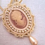 wisiorek vintage sutasz, camea - wisiorek sutasz,camea