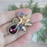 Złota broszka sutasz Gold Flowers - 