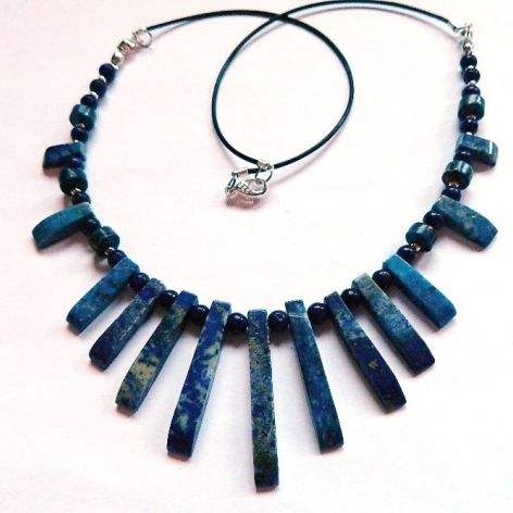 Lapis lazuli, elegancka kolia, naszyjnik w srebrze