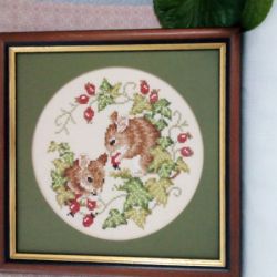 Wiewiórki - obrazek haftowany
