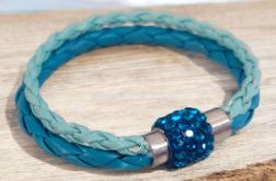 Bransoletka rzemykowa niebieskie cyrkonie.