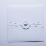 Kartka na Komunię z niezapominajkami handmade - Kartka komunijna w ozdobionej kopercie