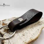 Breloczek męski skórzany brązowy - 