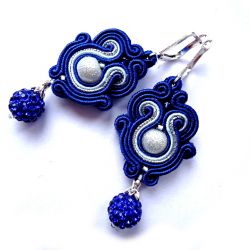 Szafirowe Kolczyki Sutasz z Shamballą Swarovski bigle angielskie