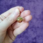 Kolczyki Crackle zielone - Kolczyki z koralika