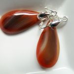 Miodowy agat botswana, eleganckie długie kolczyki, srebro - 