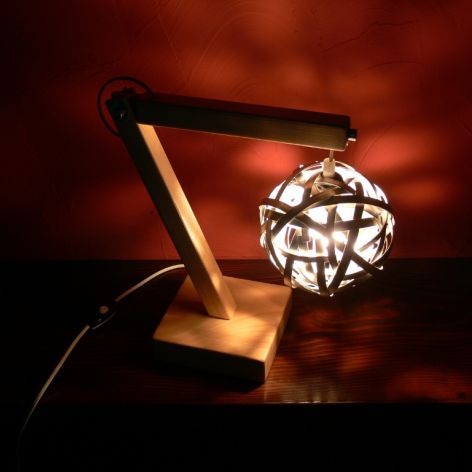 LAMPA - NOCNY GLOBUS