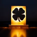 Drewniana lampa nocna, koniczyna - Wersja surowa