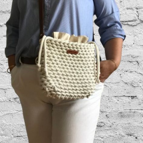 Mała damska torba na ramię, mała torebka, kolor ecru