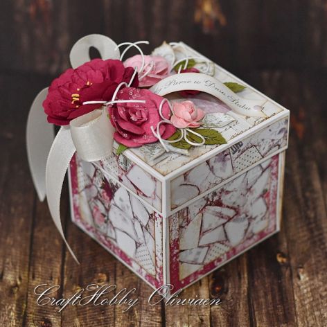 Romantyczny różany box ślubny