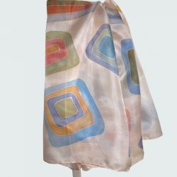 Kolorowe kamyki, ręcznie malowana chusta z naturalnego jedwabiu