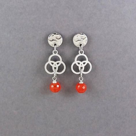 Kolczyki wiszące z karneolami