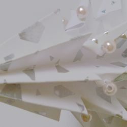 Choinka z papieru holo z perełkami