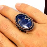 Sodalit, miedziany pierścionek z sodalitem - Sodalit, Miedziany pierścionek z sodalitem ręcznie wykonany prezent dla niej prezent dla mamy prezent urodzinowy biżuteria autorska