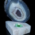 świecznik z kamieniem  Agatem - drewno