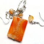 Pomarańczowy agat pajęczy, wisiorek i kolczyki, zestaw biżuterii - 
