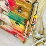 Artystyczna komoda z motywem kobiety – kolorowy klimat, do salonu lub sypialni - 