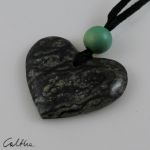 Kamień na szczęście - zielone serce - Wisiorek serce