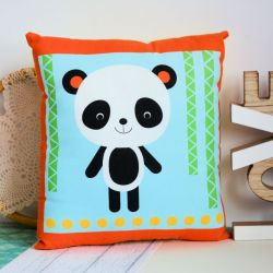 Poduszka dziecięca z misiem pandą