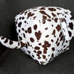 Pluszowy piesek kostka maskotka handmade - 