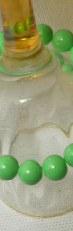 6.Bransoletka ze szklanych koralików 10mm