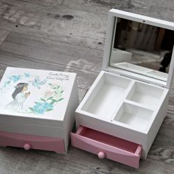 Szkatułka na pamiątkę I Komunii Świętej