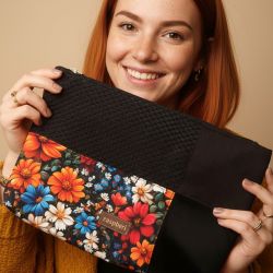 Czarno-kwiatowa kosmetyczka podróżna patchwork – unikat | Raspberi
