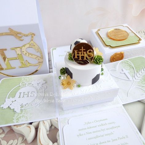 Komunijny exploding box 582