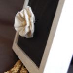 Biała lniana róża  - 