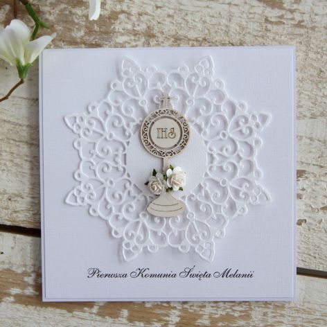 Eleganckie zaproszenia komunijne z hostią 10z
