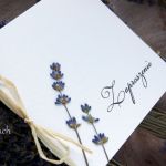 Prowansalskie zaproszenia ślubne lawendowe - zaproszenia z kwiatami lawendy