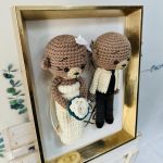 Młoda para misie w złotej ramce prezent ślubny handmade obraz - młoda para misie
