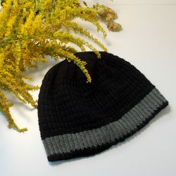 Zimowa wełniana czapka czarna z alpaką