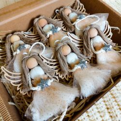 Aniołki ze srebrną gwiazdką