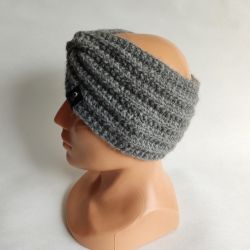 Opaska ręcznie robiona na drutach, szara.