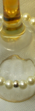 139. Bransoleta z pereł szklanych 8mm