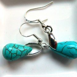 Delikatne kolczyki z turkusami
