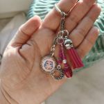 Brelok "Różowa Sowa z Księżycem" – ozdobny brelok do kluczy i torebki - 4