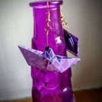 Kolczyki origami łódki fioletowe - Z boku
